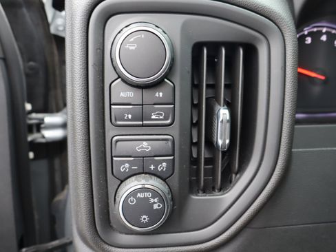 Used 2023 Chevrolet Silverado 1500 Custom AWD/4WD image 19