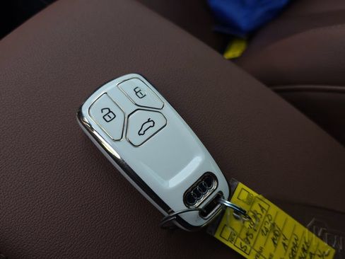 Used 2020 Audi A4 2.0T Premium FWD image 23