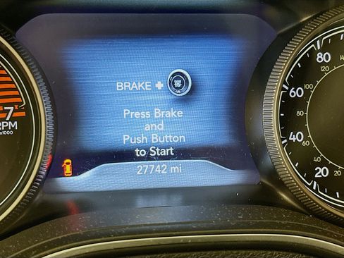 Used 2022 Jeep Cherokee Limited w/ Elite Package AWD/4WD image 19