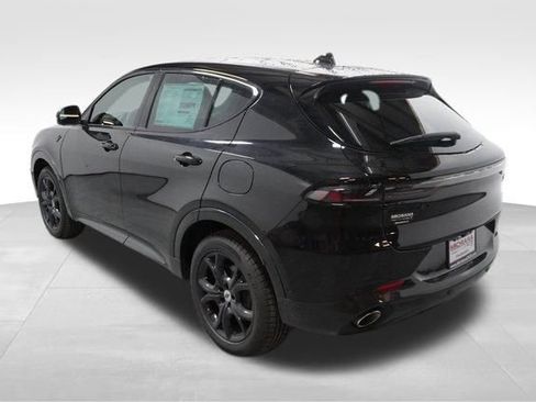 New 2024 Dodge Hornet R/T w/ Tech Pack w/o Parking image 2