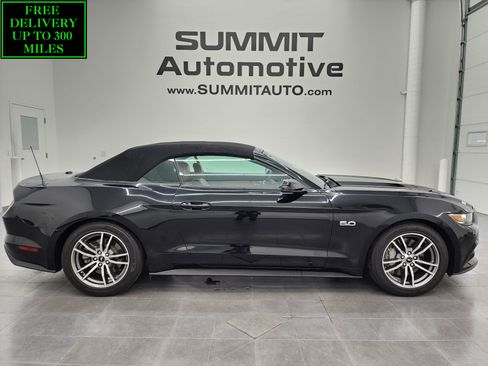 Used 2015 Ford Mustang GT Premium RWD image 1
