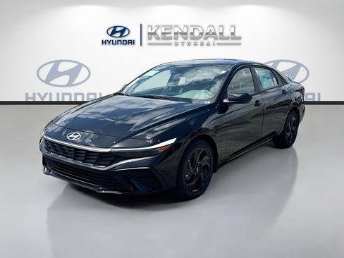 New 2026 Hyundai Elantra Sport FWD image 3