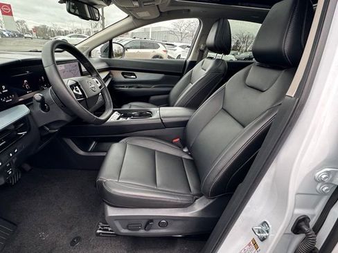 Certified 2025 Nissan Murano SL image 26