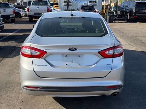 Used 2014 Ford Fusion SE FWD image 8
