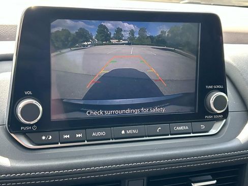 Certified 2023 Nissan Rogue SV w/ SV Premium B Package FWD image 37