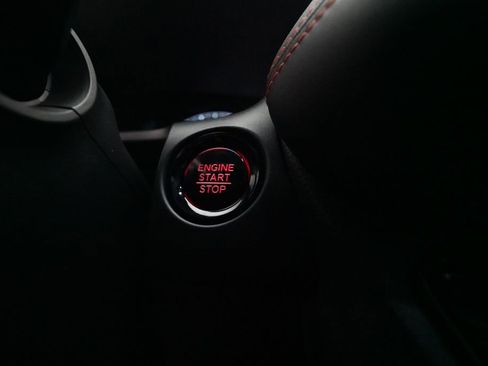 Certified 2023 Honda HR-V Sport image 30