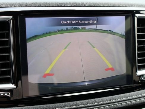 Used 2025 Chrysler Pacifica Limited FWD image 24