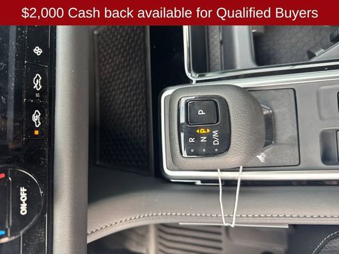 New 2026 Nissan Pathfinder SV image 25