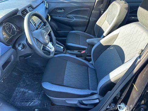 New 2025 Nissan Versa SV w/ Trunk Package image 9