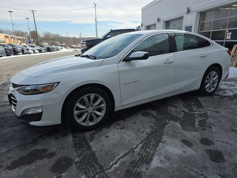 Used 2024 Chevrolet Malibu LT image 31