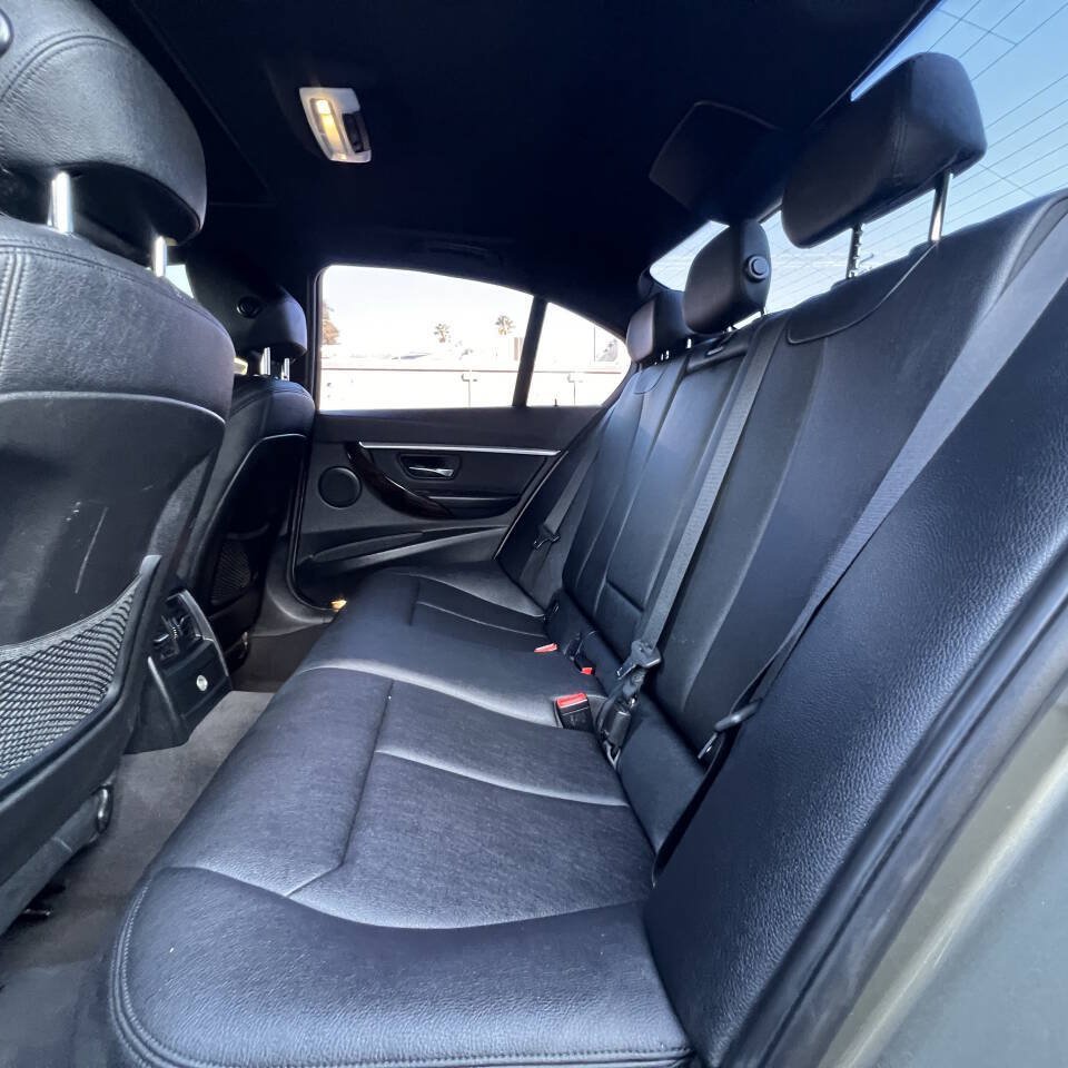 Used 2016 BMW 328i Sedan RWD image 20