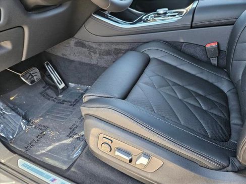 New 2026 BMW X5 xDrive40i w/ M Sport Package image 4