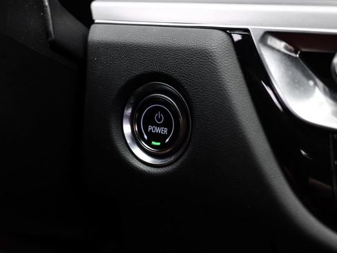 Used 2024 Cadillac Lyriq Sport AWD/4WD image 21