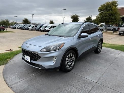 Used 2022 Ford Escape SEL FWD image 3
