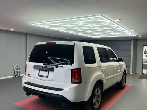 Used 2014 Honda Pilot EX-L image 3