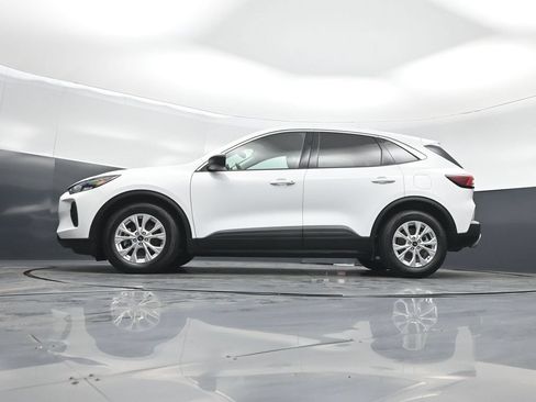 Certified 2023 Ford Escape Active FWD image 35
