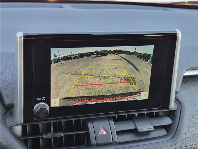 Used 2025 Toyota RAV4 XLE FWD image 13