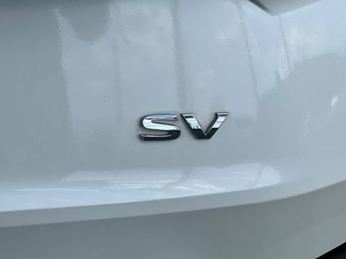 Used 2021 Nissan Rogue SV image 37