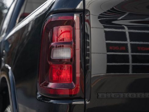 New 2026 RAM 1500 4x4 Crew Cab image 7