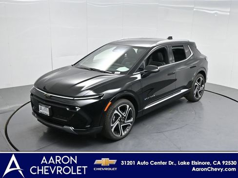 New 2026 Chevrolet Equinox EV LT w/ Convenience Package II FWD image 30