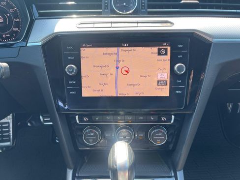 Used 2019 Volkswagen Arteon SEL FWD image 16