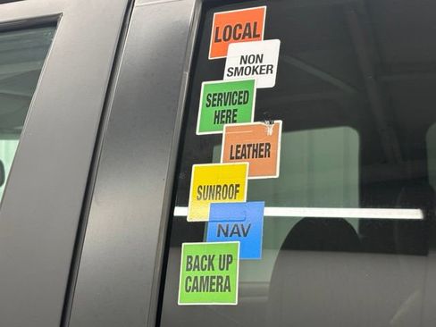 Used 2015 Toyota Sienna XLE w/ XLE Navigation Package FWD image 8