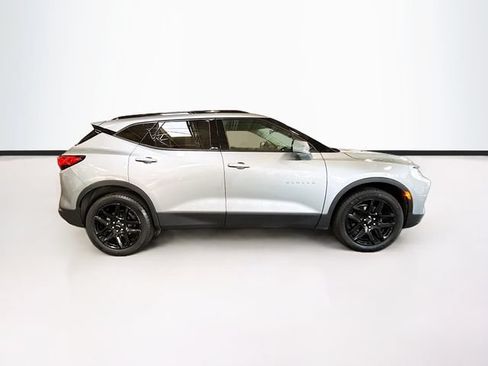 Used 2024 Chevrolet Blazer LT AWD/4WD image 5