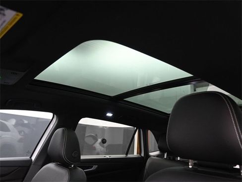 New 2025 Volkswagen Atlas Cross Sport SEL R-Line image 10