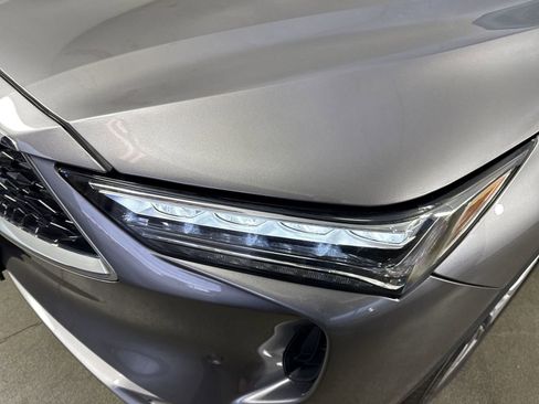 Certified 2022 Acura MDX SH-AWD w/ Advance Package image 30