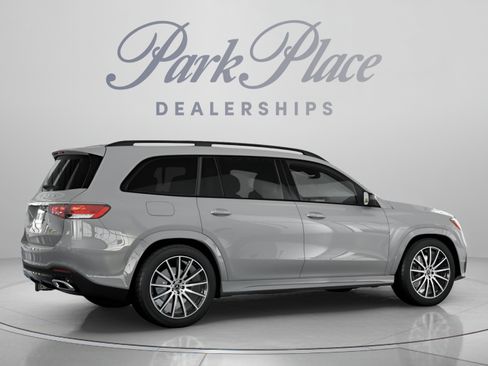 Used 2026 Mercedes-Benz GLS 450 4MATIC image 23