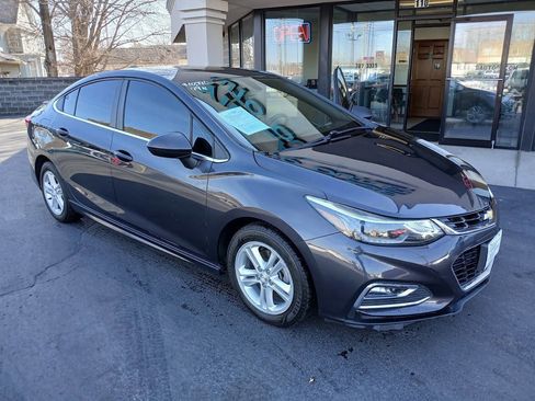 Used 2017 Chevrolet Cruze LT w/ Sun And Sound Package image 1