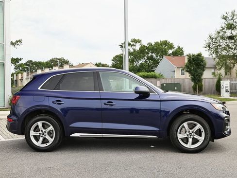 Used 2023 Audi Q5 2.0T Premium w/ Convenience Package AWD/4WD image 4