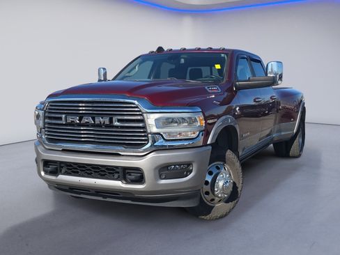 Used 2020 RAM 3500 Laramie image 2