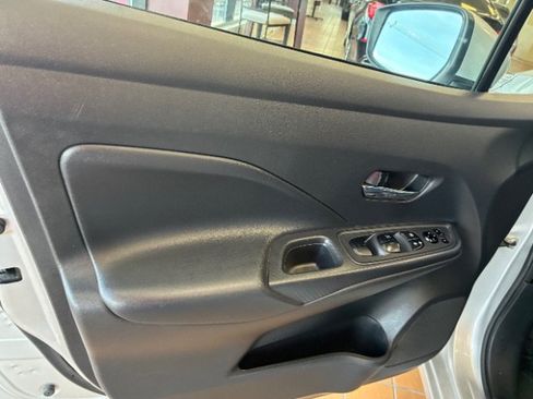 Used 2024 Nissan Versa SV FWD image 14