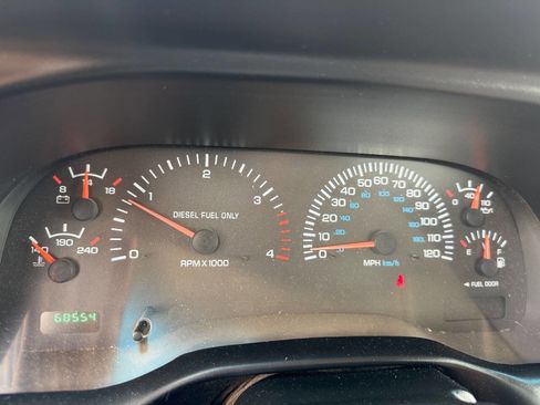 Used 2002 Dodge Ram 3500 Truck 2WD Regular Cab image 3