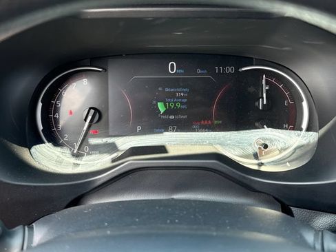 Certified 2025 Toyota RAV4 XLE AWD/4WD image 24