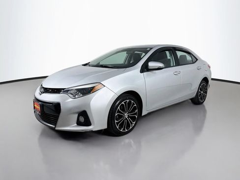 Used 2014 Toyota Corolla S FWD image 3
