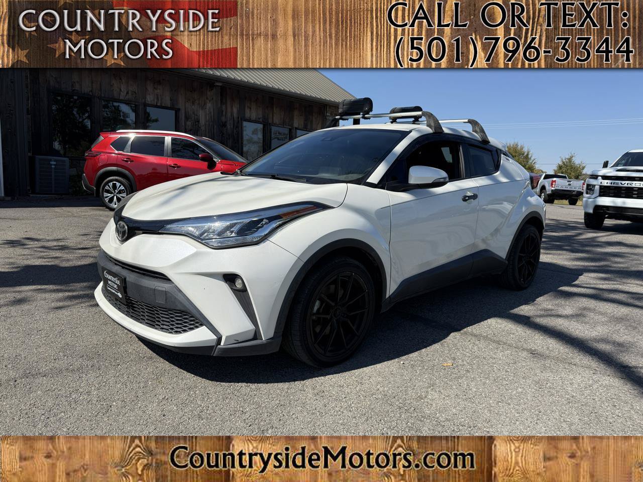 Used 2021 Toyota C-HR LE FWD image 1