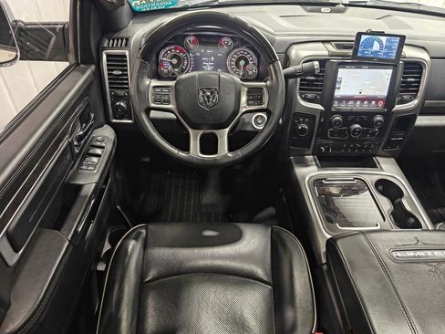 Used 2017 RAM 2500 Limited AWD/4WD image 4