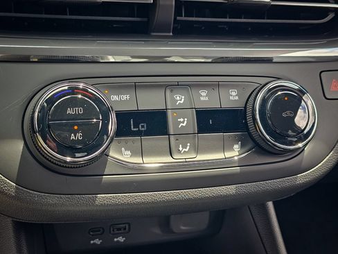 New 2026 Buick Envista Preferred w/ Convenience I Package FWD image 24
