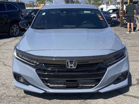 Used 2022 Honda Accord Sport image 3