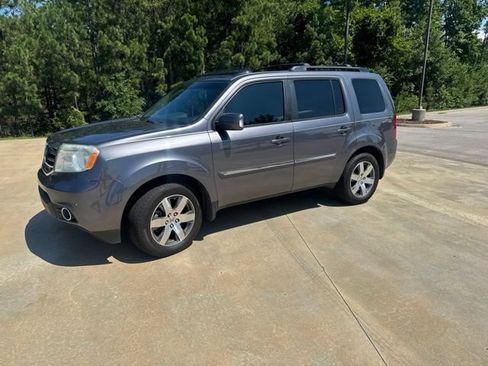 Used 2014 Honda Pilot Touring image 3