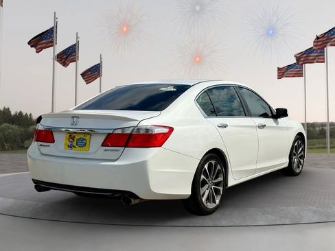 Used 2015 Honda Accord Sport image 7