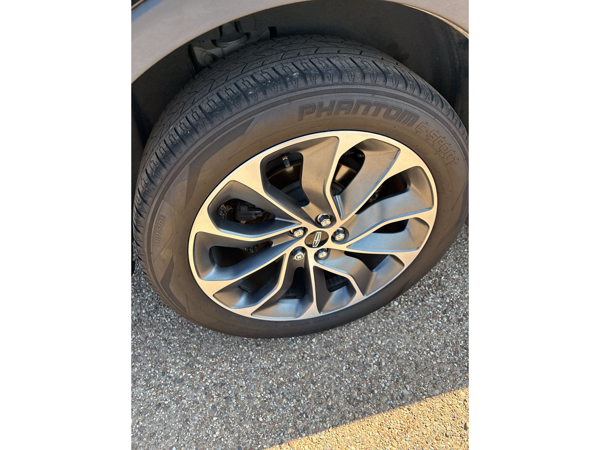 Used 2022 Lincoln Nautilus Reserve FWD image 10