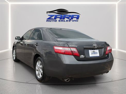 Used 2007 Toyota Camry LE FWD image 5