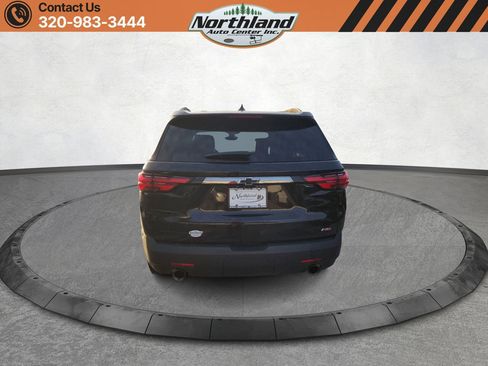 Used 2023 Chevrolet Traverse RS image 6