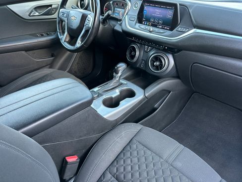 Used 2019 Chevrolet Blazer LT image 16