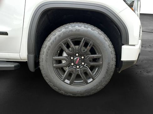 New 2026 GMC Sierra 1500 Elevation w/ Elevation Premium Package AWD/4WD image 11