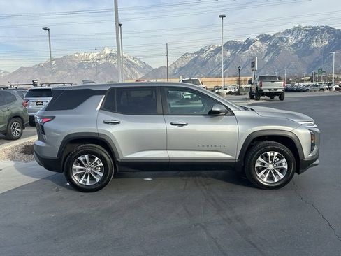 Certified 2025 Chevrolet Equinox LT image 28