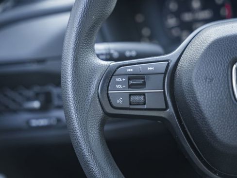 Certified 2024 Honda Accord EX image 28